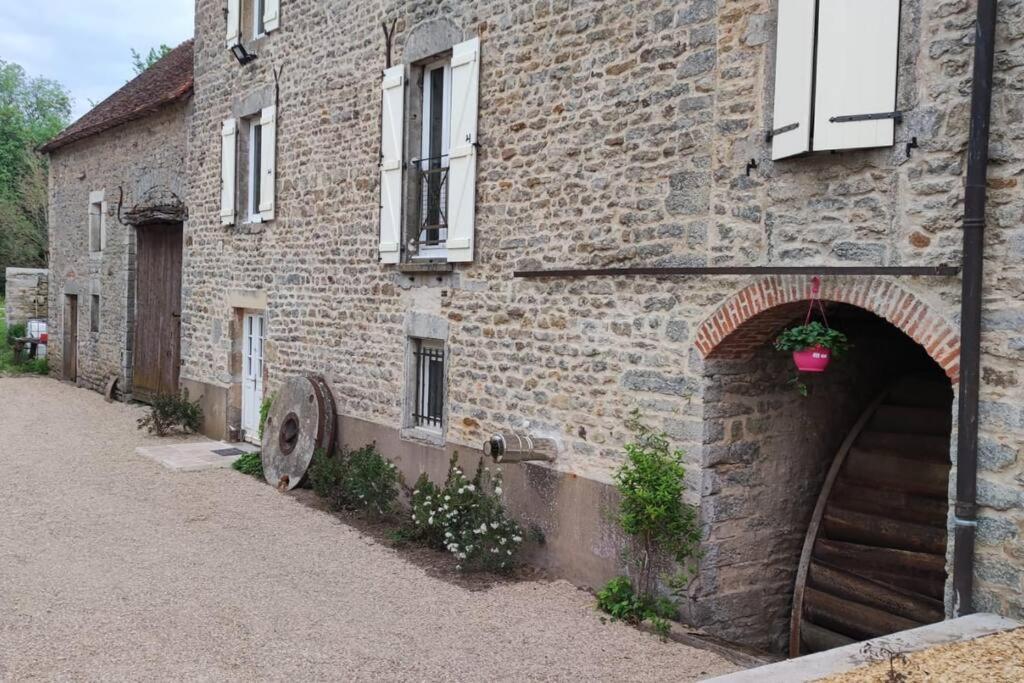 Gite Dans Ancien Moulin Sainte-Helene  Luaran gambar